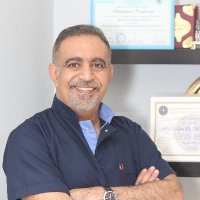 الدكتور حسام السالم