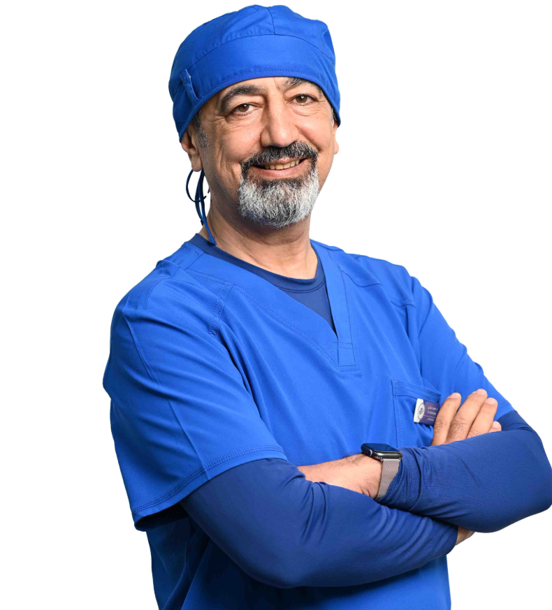 الدكتور سعيد عنجاري - أخصائي تقويم الأسنان والفكين في جدة