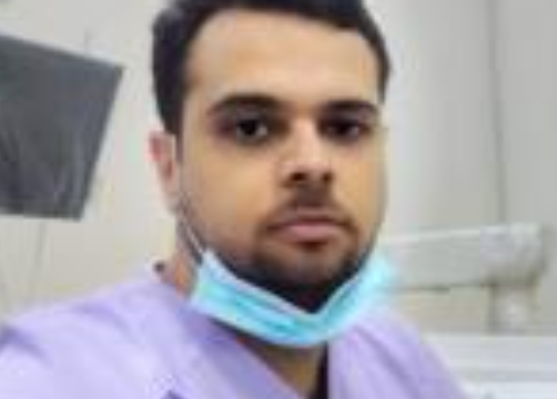 الدكتور عبدالعزيز البابا – أخصائي تقويم أسنان في الرياض