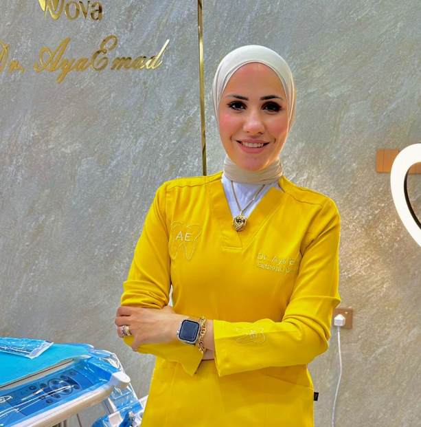 الدكتورة آية عماد