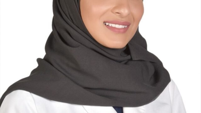 الدكتورة سارا اليوسف