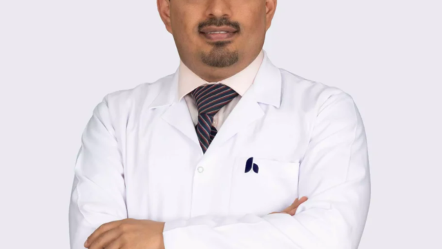 الدكتور بلال الفلاحي - أخصائي تقويم الأسنان في الجبيل