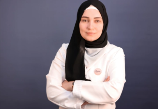 الدكتورة دانية العبسي
