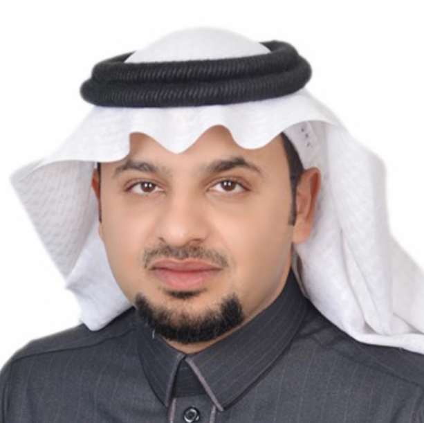 د. مانع القحطاني – أخصائي زراعة الأسنان في تبوك