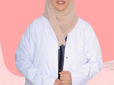 د. ريم زايد – أخصائية التركيبات وتجميل الأسنان في الحوية