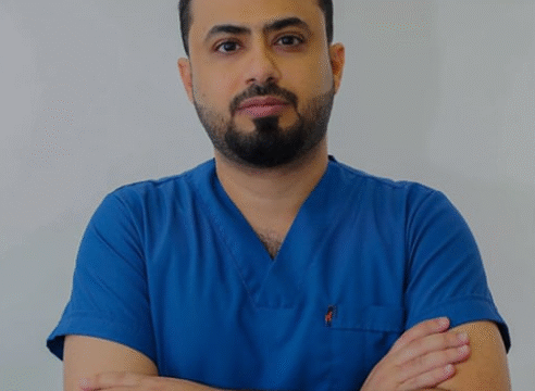 د. محمد عبدالسلام – تقويم الأسنان في عيادات المسواك فرع العزيزية بالرياض
