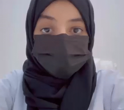 الدكتورة أشواق العتيق طبيبة تجميل اسنان بتبوك مجمع أطباء العصر