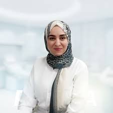 الدكتورة رشا محمد محمود طبيبة أسنان في مجمع المختار الطبي