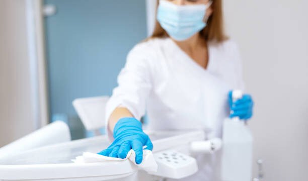 الدكتورة رهف سهيل الكيالي طبيبة أسنان عامة في الحقيل الجبيل