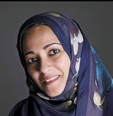 الدكتورة خلود موسى أخصائية في جراحة الوجه والفكين في مستشفى الملك فهد بجدة