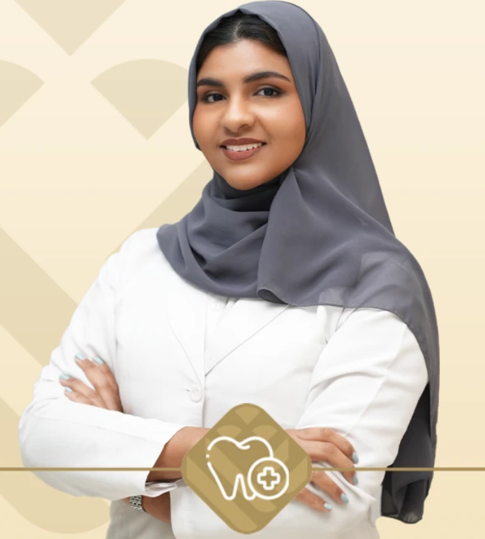 الدكتورة منار أوان – كل ما تحتاج معرفته عن طبيبة الأسنان في عيادات الشاكرين بجدة