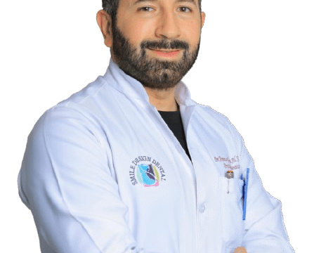 الدكتور عمار أبو الشعر أفضل دكتور عدسات وتجميل الأسنان في الرياض