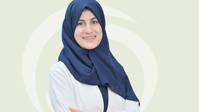 الدكتورة إيثار بشير آل إبراهيم أخصائية تقويم الأسنان بالدمام