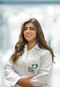 الدكتورة نورة سلمان أخصائية أسنان الأطفال في السعودي الألماني بالدمام