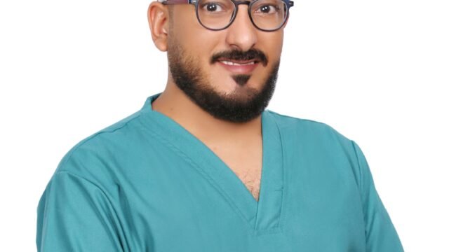 الدكتور احمد نصر