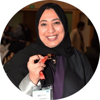 الدكتورة ابتسام زكريا مرشد طبيبة اسنان اطفال في الرياض