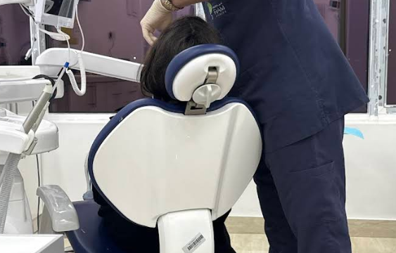 الدكتور ثروت عثمان الشهاوي أخصائي تقويم الأسنان في رام الدمام