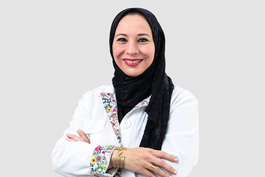 الدكتورة هنادي نعنوع طبيبة أسنان عامة في رام الدمام