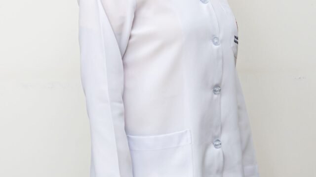 الدكتورة ريما محي الدين طبيبة أسنان عامة بخبرة 28 عامًا في الدمام